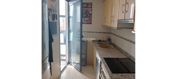 3 bedrooms Apartment in Benidorm, Spain No. 176314 9