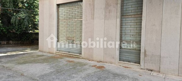 1 room Commercial property in Trieste, Italy No. 317007 4
