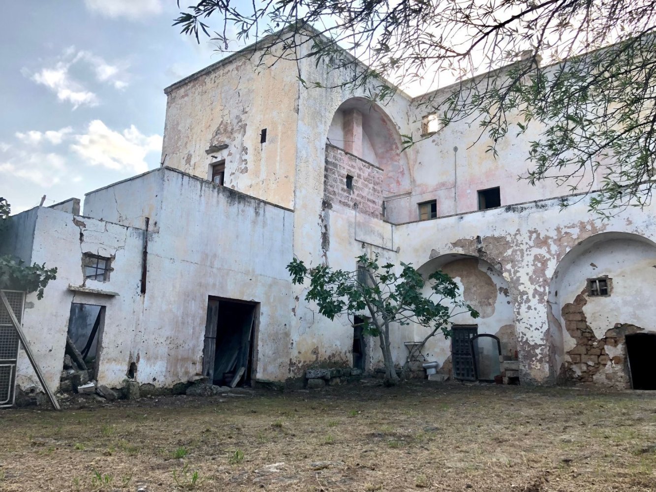 Gebäude in Seclì, Italy 500m², Nr. 152263