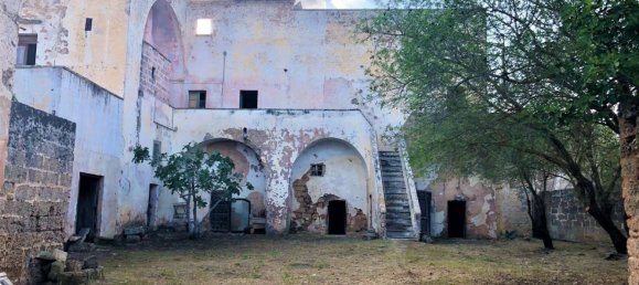 Gebäude in Seclì, Italy 500m², Nr. 152263 2