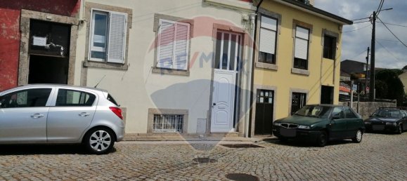 2 Schlafzimmer Haus in Maia, Portugal, Nr. 16362 2