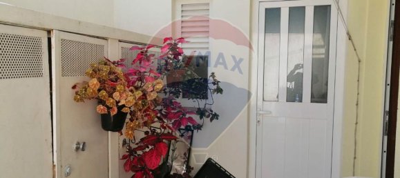 2 Schlafzimmer Haus in Maia, Portugal, Nr. 16362 5