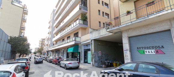 Gewerbliche Immobilie in Catanzaro, Italy 15m², Nr. 155848 21