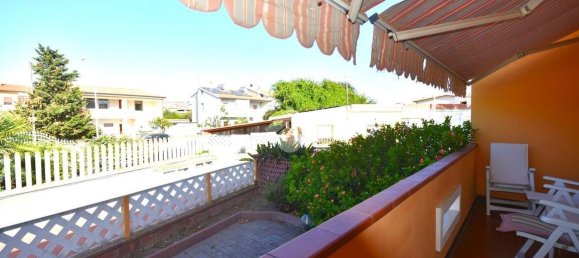 3 bedrooms Villa in Sardinia, Italy No. 275451 4