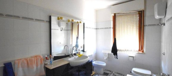 3 bedrooms Villa in Sardinia, Italy No. 275451 10