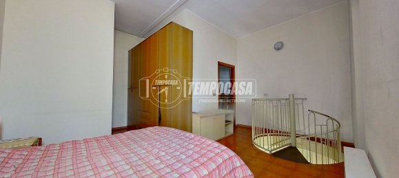 2غرفة منزل ذو طابقين في Seveso, Italy رقم 299308 15