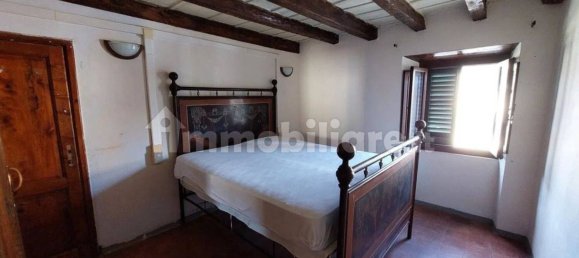 3 bedrooms Apartment in Arezzo, Italy No. 211497 10