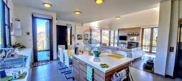 5 bedrooms Villa in Kalopanayiotis, Cyprus No. 17065 14