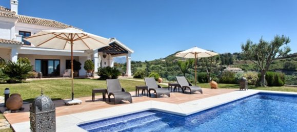 5 bedrooms Villa in Malaga, Spain No. 102943 58