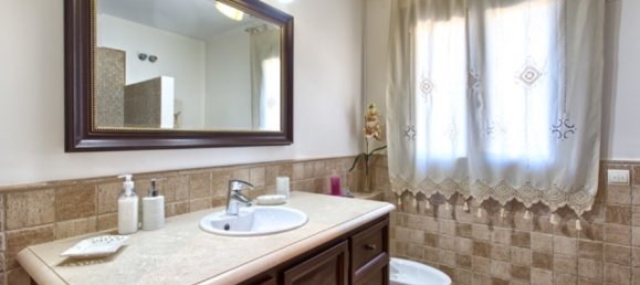 5 bedrooms Villa in Malaga, Spain No. 102943 55