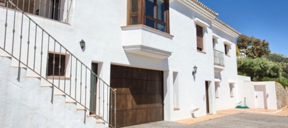 5 bedrooms Villa in Malaga, Spain No. 102943 78