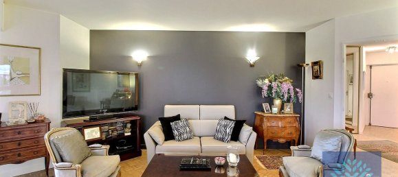 3 Schlafzimmer Wohnung in Puteaux, France, Nr. 140113 2