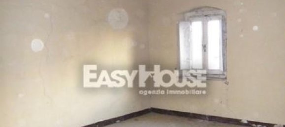 13 rooms House in Terranuova Bracciolini, Italy No. 67077 6