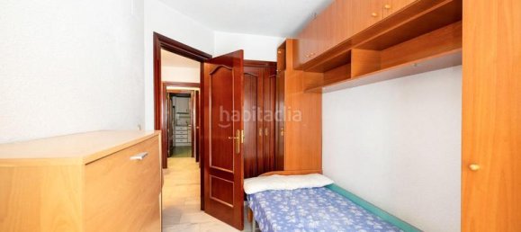 4 bedrooms Apartment in Granada, Spain No. 108838 31