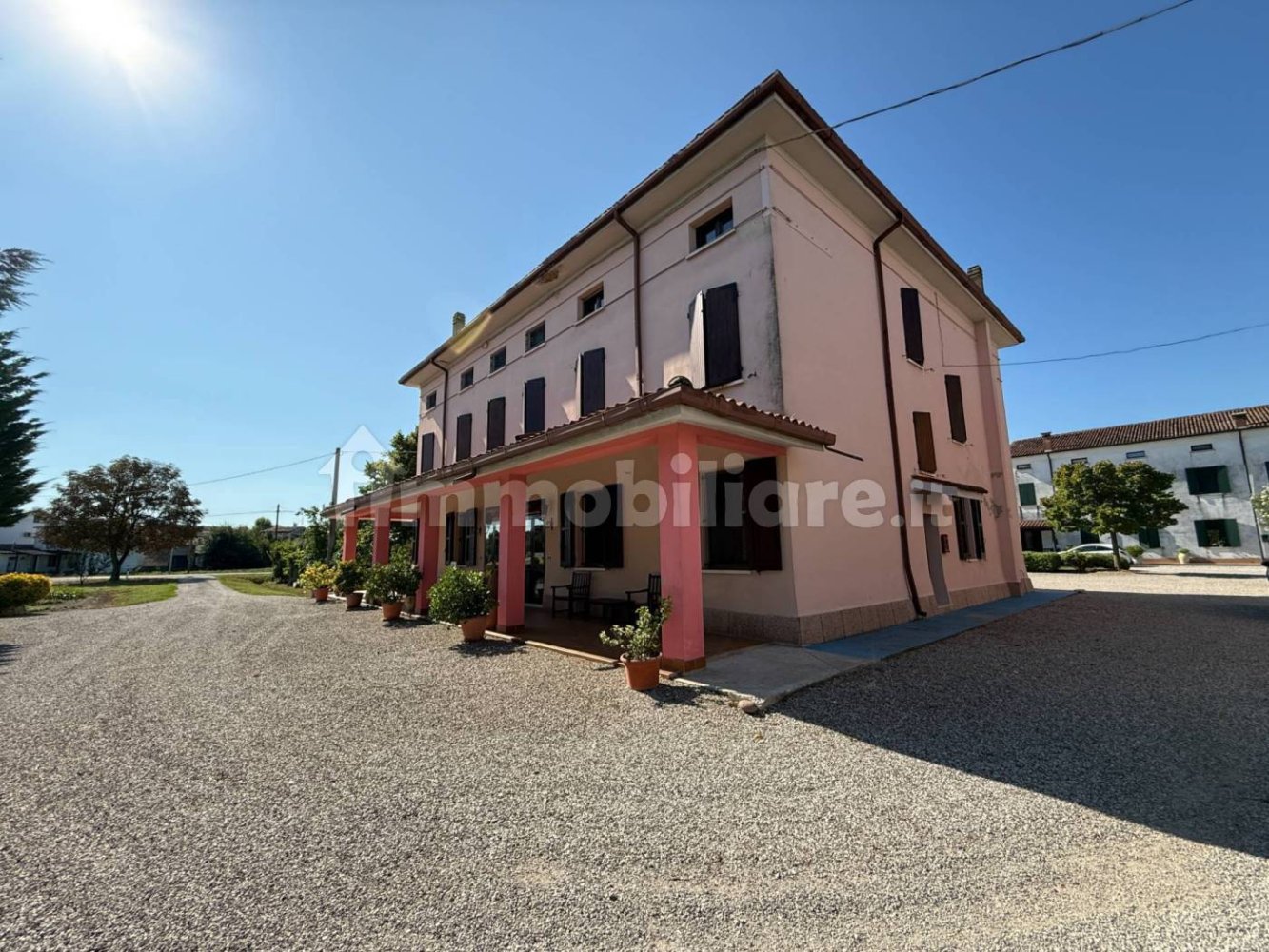 3 Schlafzimmer Wohnung in Poggio Rusco, Italy, Nr. 301066