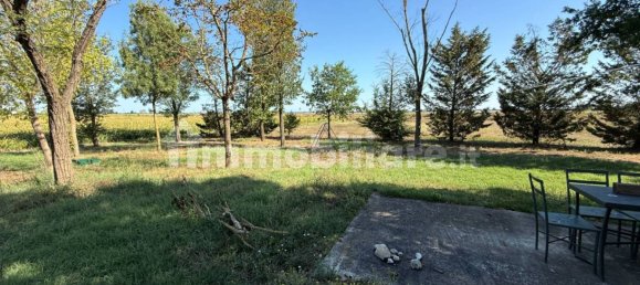 3 Schlafzimmer Wohnung in Poggio Rusco, Italy, Nr. 301066 13