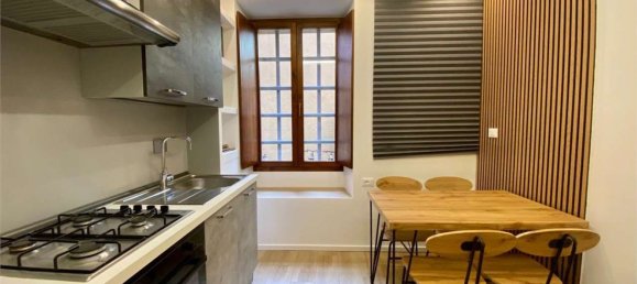 Studio in Trieste, Italy, Nr. 284226 5