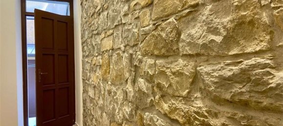 Studio in Trieste, Italy, Nr. 284226 13