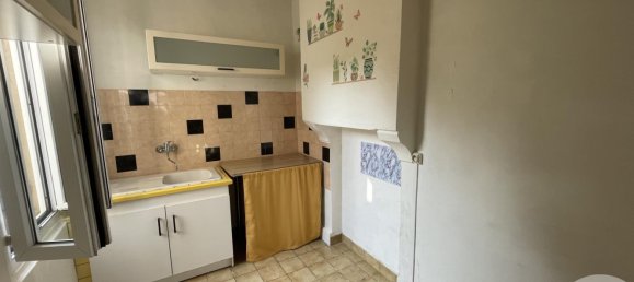 3 bedrooms House in Chateauroux, France No. 254758 2