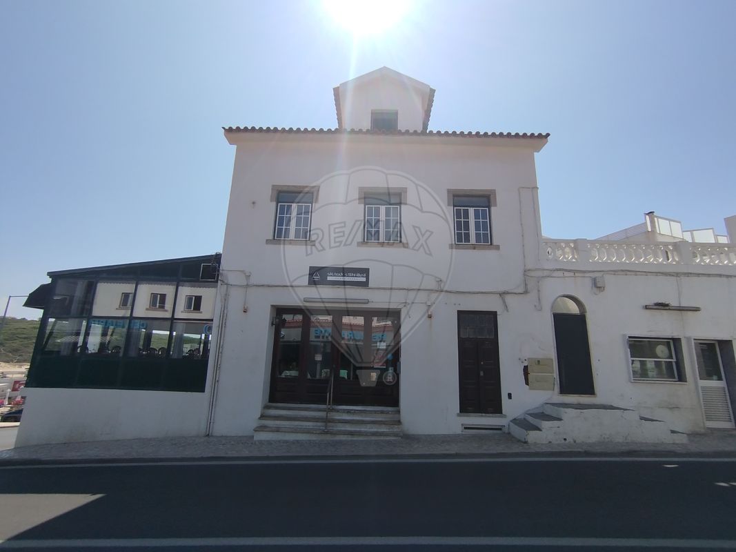 Gewerbliche Immobilie in Colares, Portugal 426m², Nr. 138433