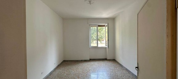 Apartamento de 4 dormitorios en Florence, Italy No. 353131 4
