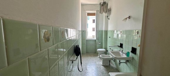Apartamento de 4 dormitorios en Florence, Italy No. 353131 7