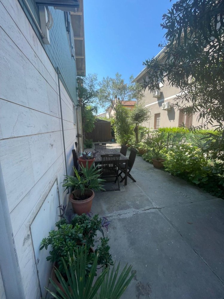 6 rooms Villa in Ravenna, Italy No. 282169