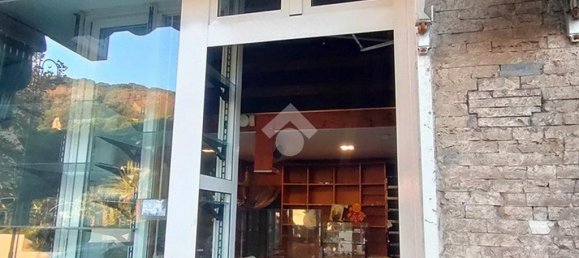 1 bedroom Garage in Gaeta, Italy No. 25187 4