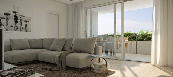 5 bedrooms Apartment in Catania, Italy No. 214838 3