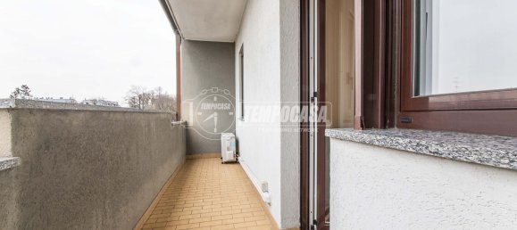 4-Zimmer Villa in Limbiate, Italy, Nr. 181968 11