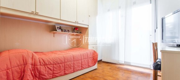 4-Zimmer Villa in Limbiate, Italy, Nr. 181968 14