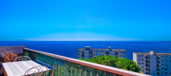 Duplex T4 em Bastia, France N.º 256330 8