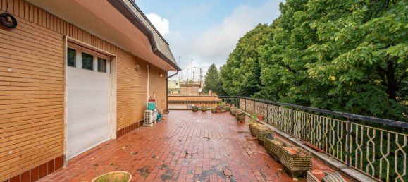 4 bedrooms Penthouse in Genzano di Roma, Italy No. 320971 5