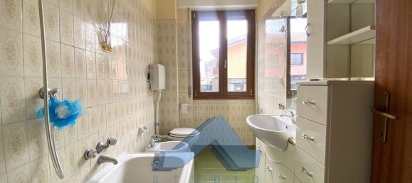 Apartamento T2 em Albano Sant'Alessandro, Italy N.º 323437 15