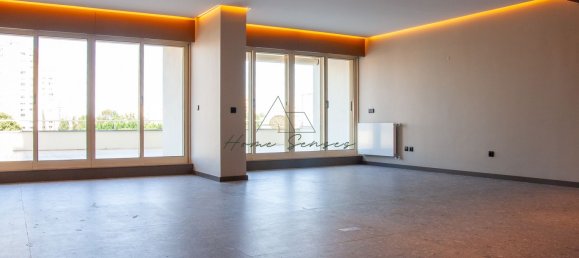 Дуплекс с 4 спальнями в Порту, Португалия № 117589 36