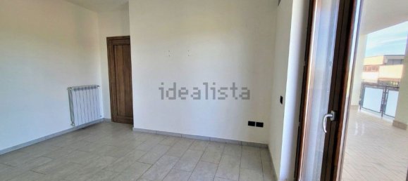 3 rooms Apartment in Viterbo, Italy No. 140441 9
