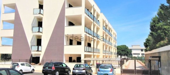 3 rooms Apartment in Viterbo, Italy No. 140441 2