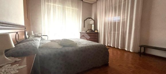 4 bedrooms Apartment in Rimini, Italy No. 332370 6