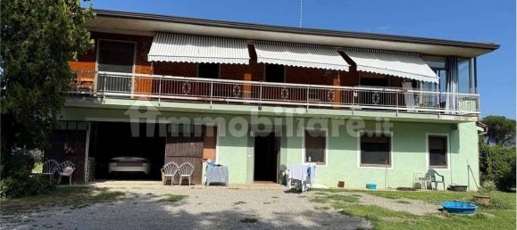 6 bedrooms Villa in Suno, Italy No. 259808 2