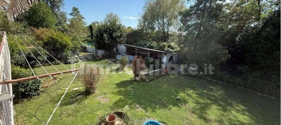 6 bedrooms Villa in Suno, Italy No. 259808 25