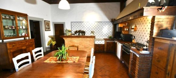 Apartamento de 5 habitaciónes en Barberino di Mugello, Italy No. 231764 3