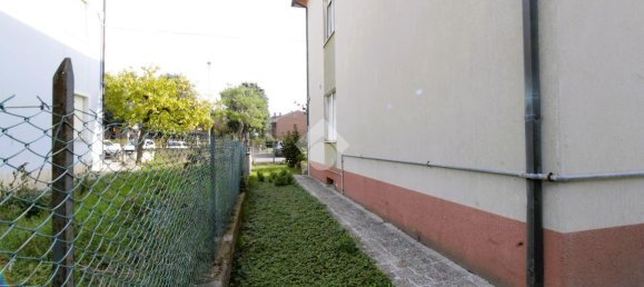 4 rooms Apartment in Civitanova Marche, Italy No. 9131 24
