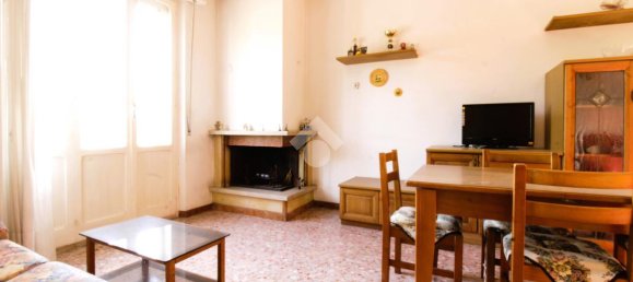 4 rooms Apartment in Civitanova Marche, Italy No. 9131 4