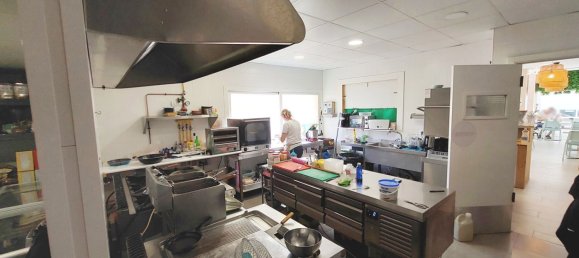 Gewerbliche Immobilie in Fuengirola, Spain 400m², Nr. 77115 7