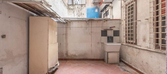 3-salle Appartement à Palermo, Italy No. 309363 21