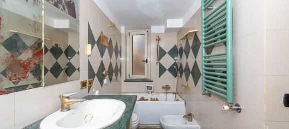 3-salle Appartement à Palermo, Italy No. 309363 7