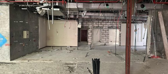 880m² Shop in Deira, UAE No. 15279 11