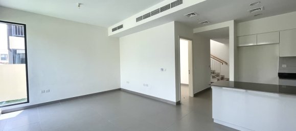 Villa T4 em Dubai Hills Estate, UAE N.º 109557 2