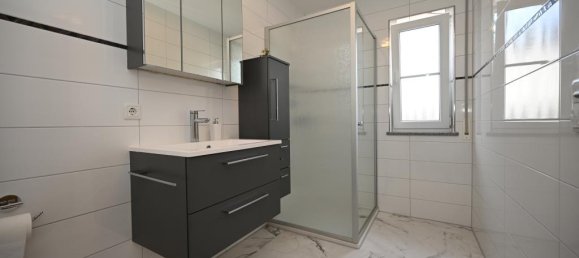 Таунхаус с 4 комнатами в Neustadt an der Waldnaab, Германия № 282168 10