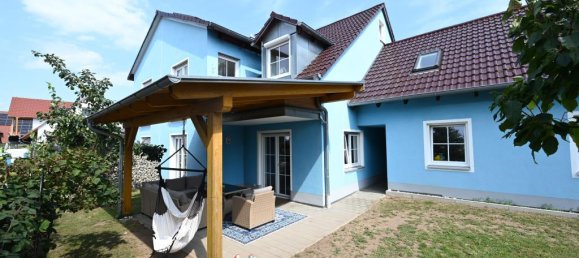 Таунхаус с 4 комнатами в Neustadt an der Waldnaab, Германия № 282168 2